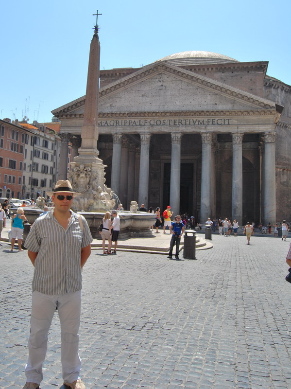 Константин Харченко в Риме, Италия Пантеон