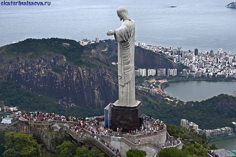 Polet Статуя Христа-Искупителя в Рио-де-Жанейро