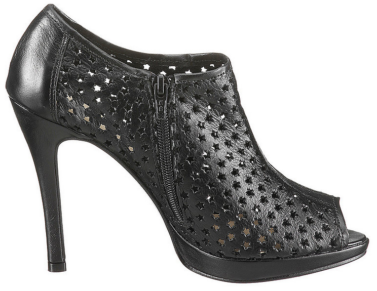 Ботильоны с открытыми носками и перфорированной кожи