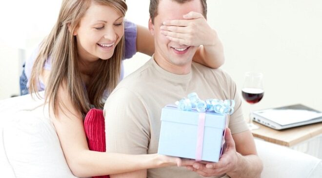 23 февраля. Что подарить мужчине в этот день?