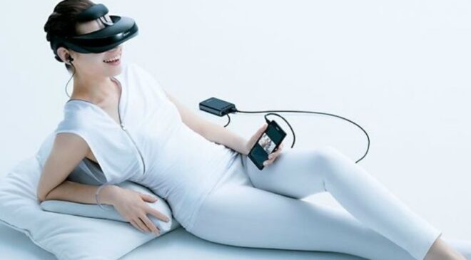 3D Sony HMZ-T3